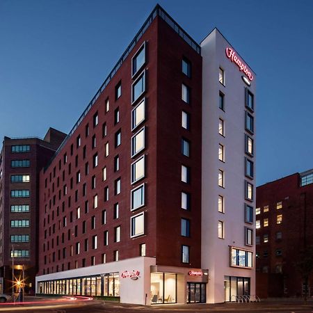 Отель Hampton By Hilton Belfast City Centre Экстерьер фото